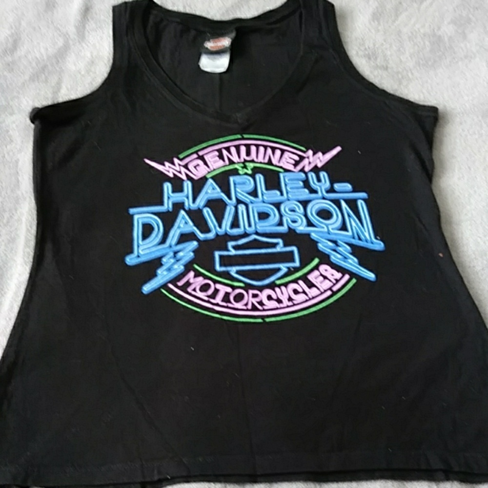 WOMAN'S HARLEY DAVIDSON V NECK TANK TOP